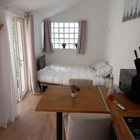 Studio Avec Terrasse Paris Sud Villejuif Bagian luar foto